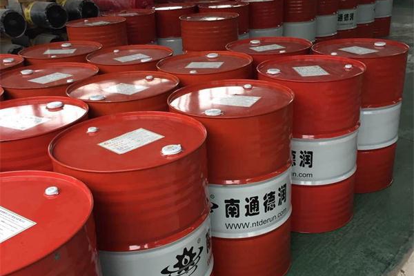 快速光亮淬火油有什么特點(diǎn)，使用時(shí)要注意什么？